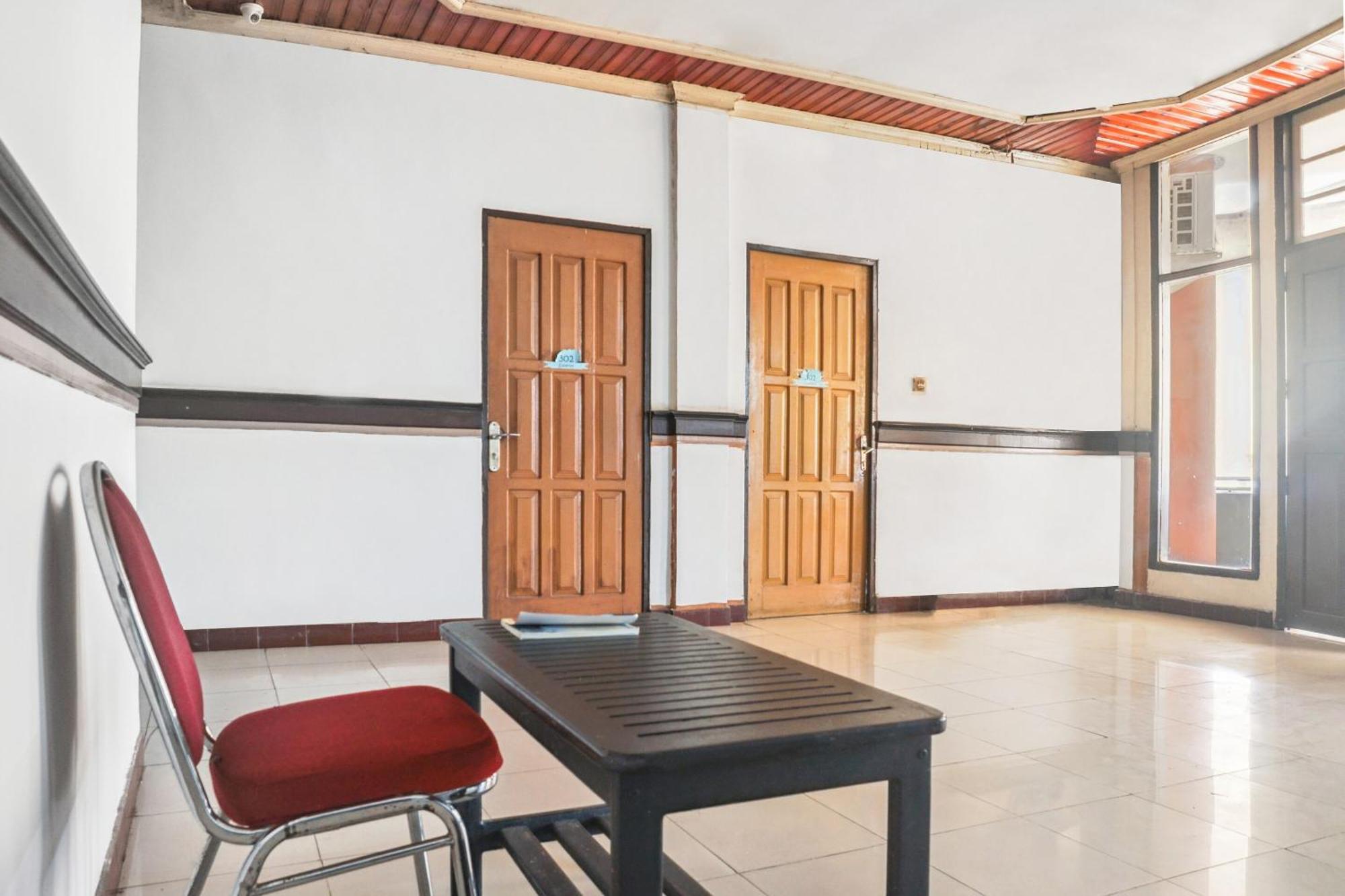 Spot On 92890 Losmen Bahalap Syariah Marabahannearsiring Marabahan Ulek Barito Banjarmasin  Exteriér fotografie